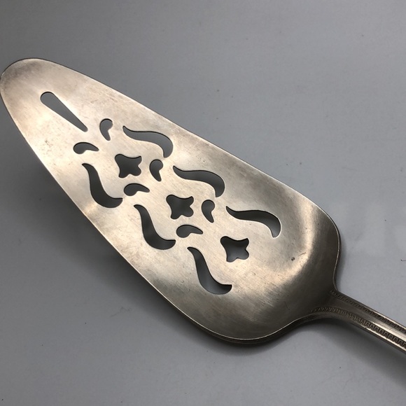 National Silver Co. Empire Pattern Pie Server Pierced Spatula Stainless Utensil - Picture 2 of 8